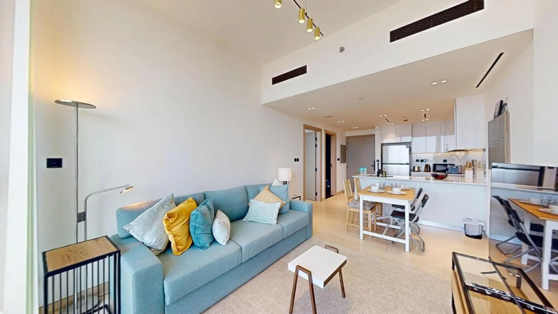 Fam Living Cozy Urban Home At Jvc With Quick Access To Miracle Garden Dubai